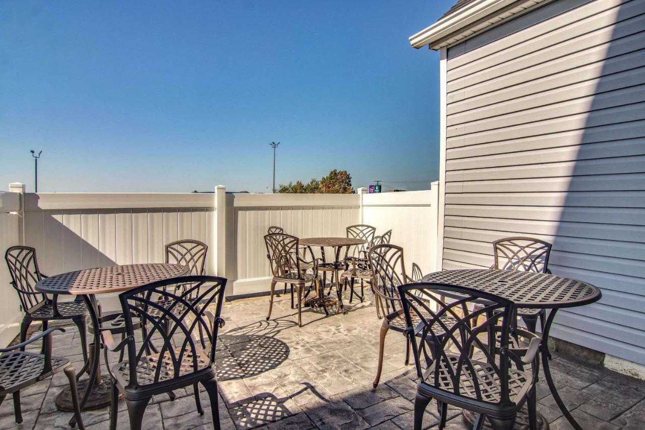 Sleep Inn & Suites Clarion, Pa Near I-80 エクステリア 写真